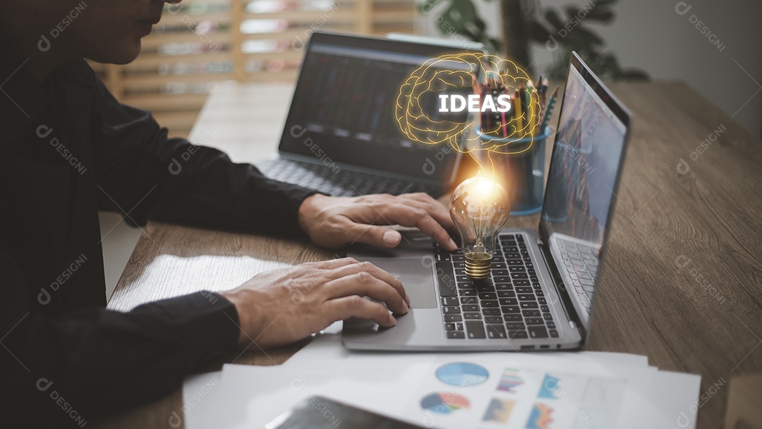 Ideia criativa Conceito de ideia e inovação Novo conceito 2022