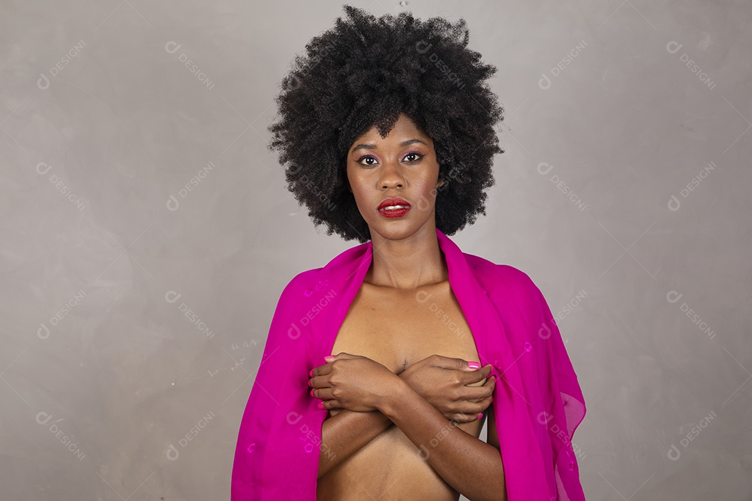 Linda mulher Tampado peito Conceito Câncer de mama outubro rosa