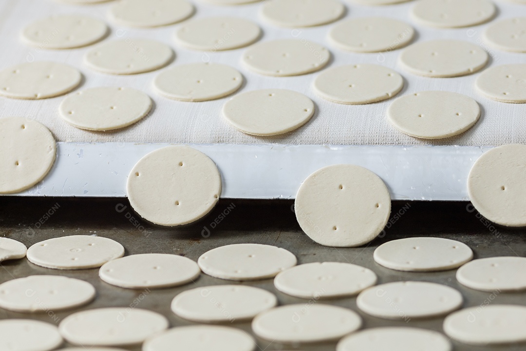 Massa em disco pronto para assar