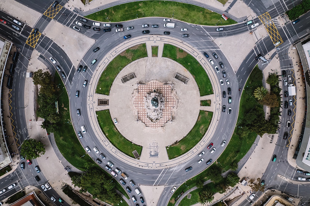 Vista aérea da Praça do Marquês de Pombal (Praça do Marquês de Pombal), Lisboa, Portugal. Vista do topo.