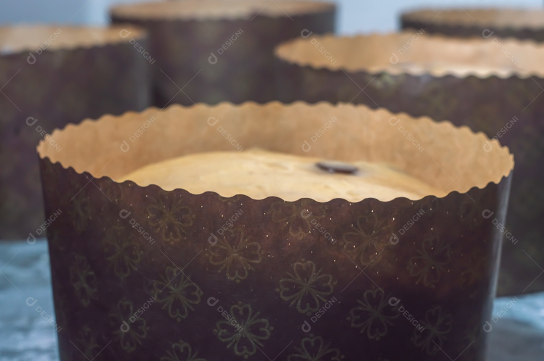 Textura de pão de chocolate artesanal ou concep de Natal de panetone