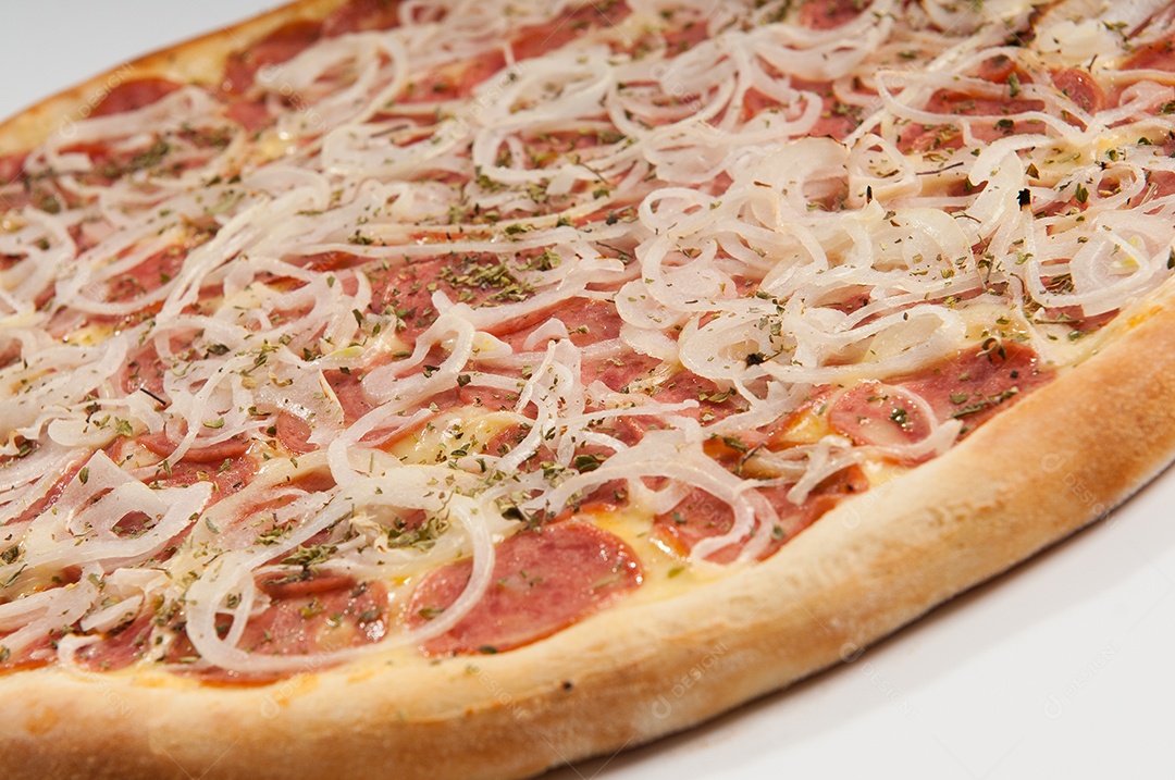 Pizza comida assada ao forno a lenha