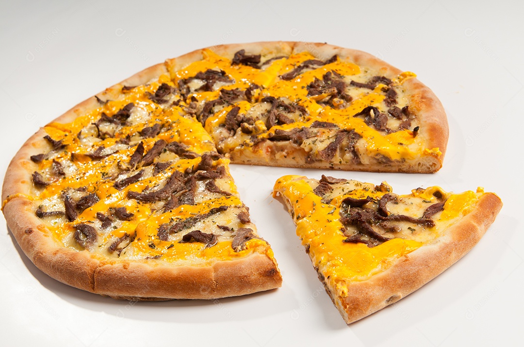 Pizza comida assada ao forno a lenha