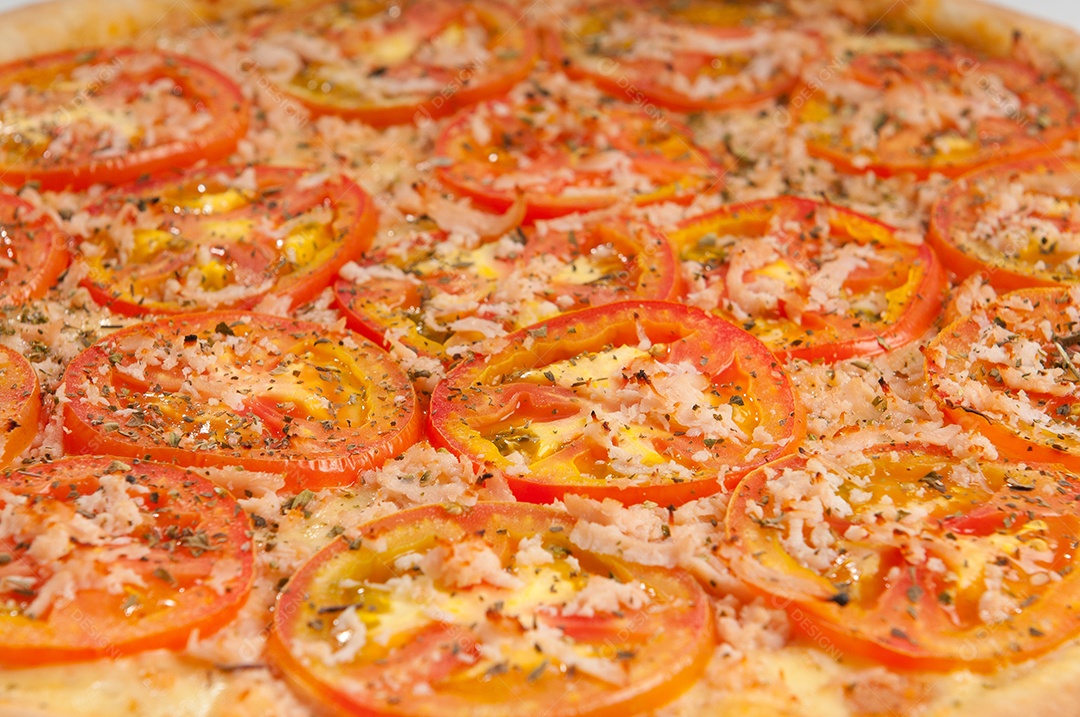 Pizza comida assada ao forno a lenha