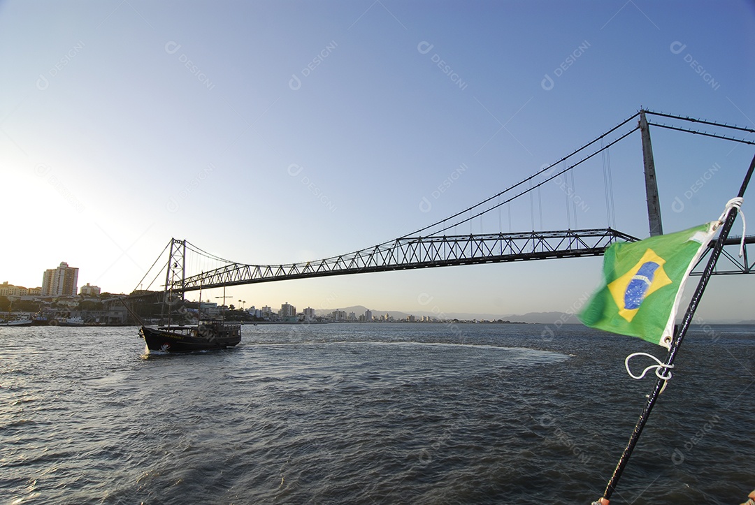 Paisagem por do sol floresta ponte