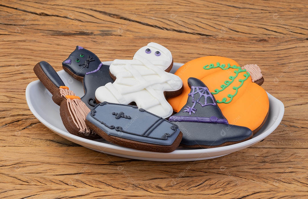 Pão de gengibre de Halloween, abóbora, lápide, chapéu de bruxa, gato preto