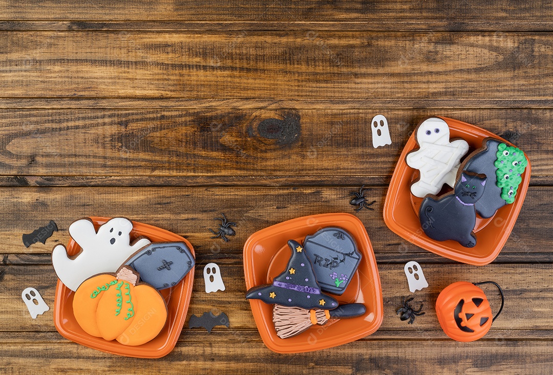 Biscoitos de gengibre de Halloween, abóbora, lápide, chapéu de bruxa