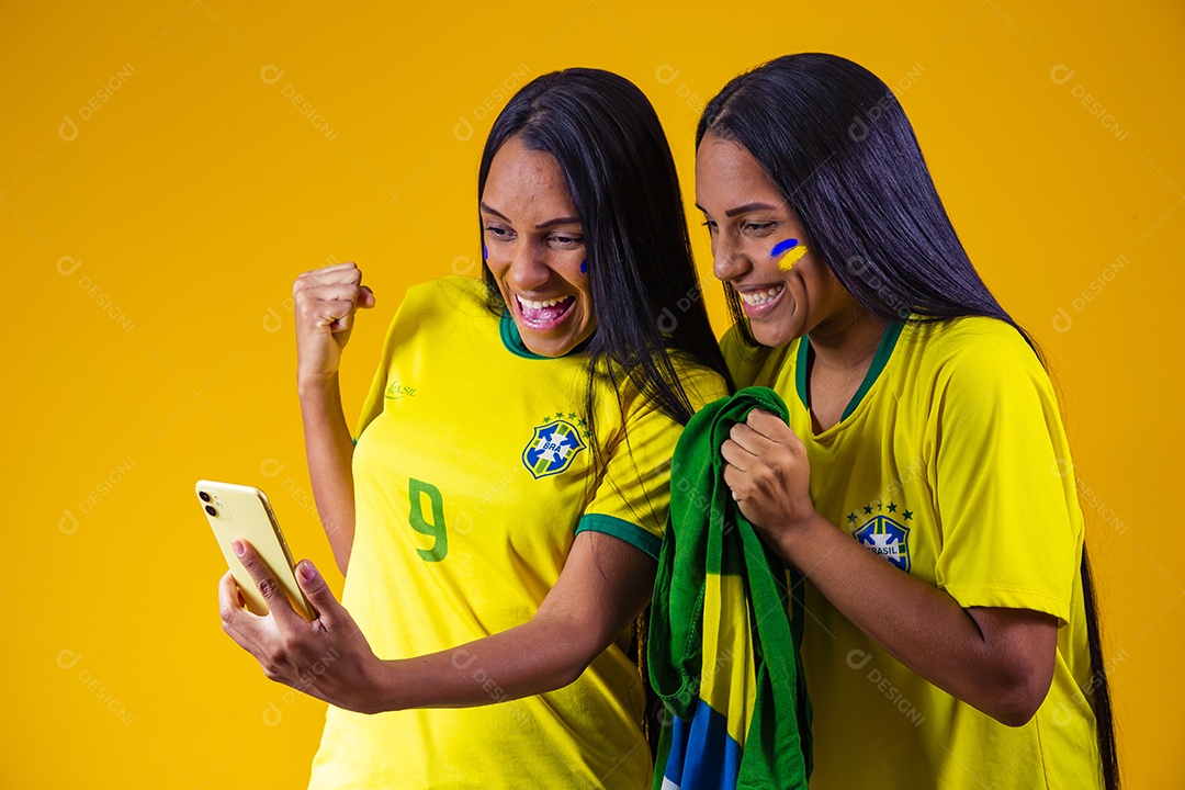 Lindas mulheres torcedoras brasileiras esporte futebol