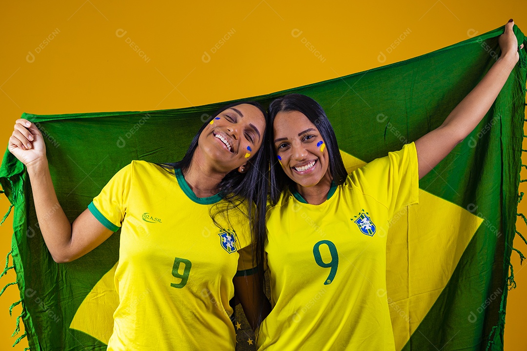 Lindas mulheres torcedoras brasileiras esporte futebol