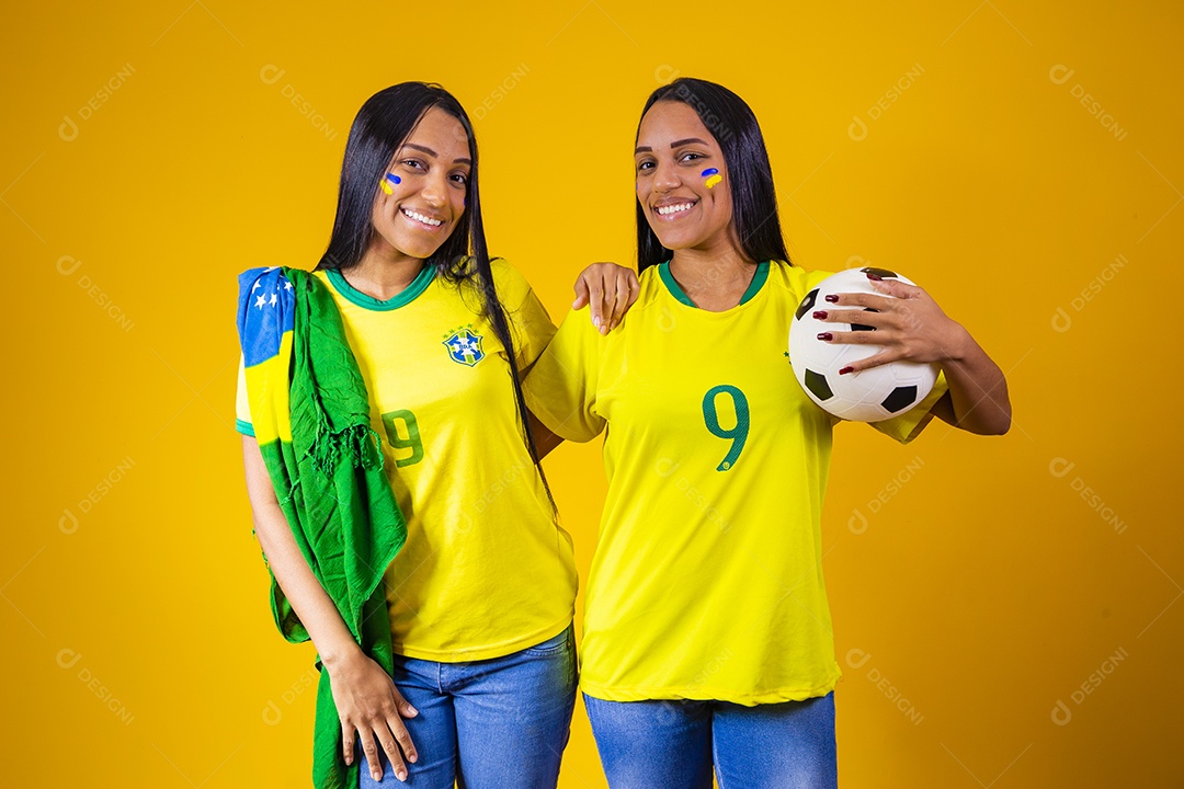 Lindas mulheres torcedoras da seleção brasileiras