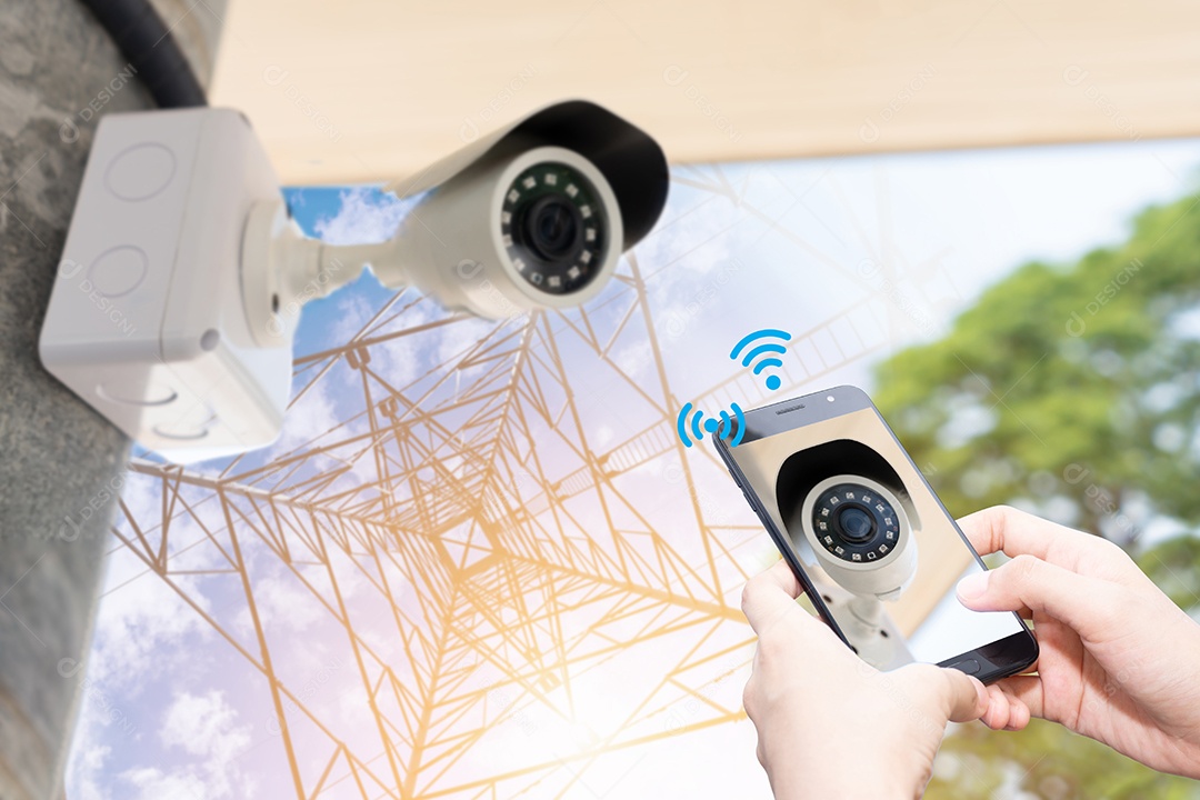 Câmera de observação de CCTV ao ar livre para segurança e proteção em casa contra ladrão.