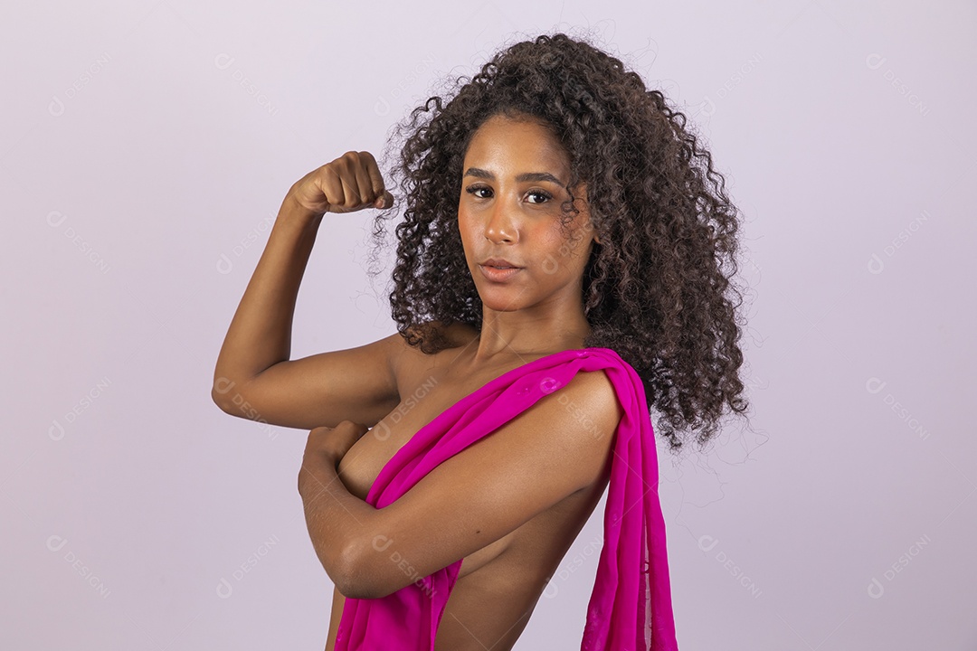 Linda mulher Tampado peito Conceito Câncer de mama outubro rosa