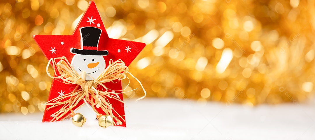 Decorações vermelha e dourada de natal