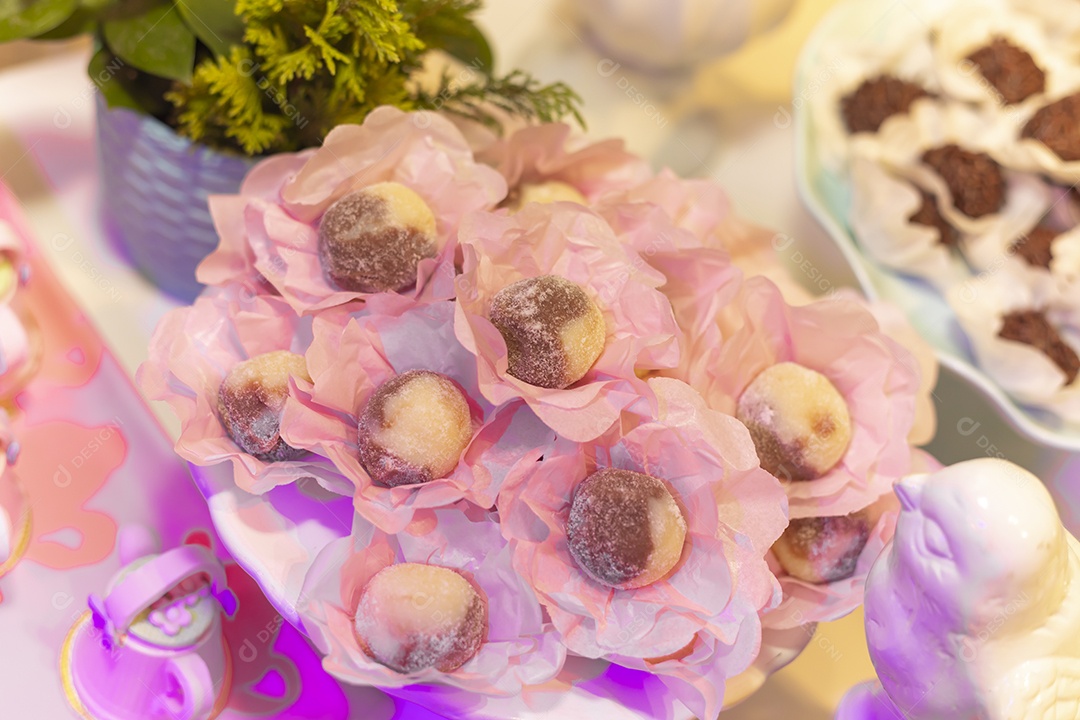 Mesa de aniversario de criança de 1 ano