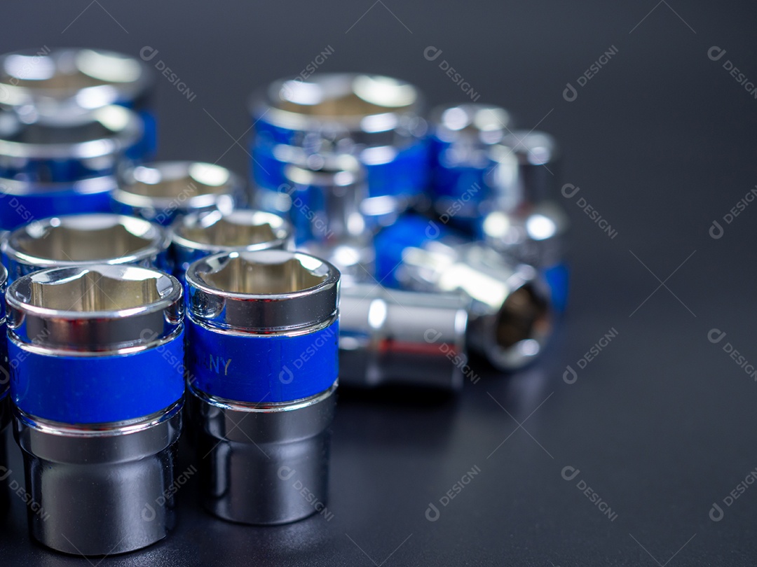 Chave de bloco em um fundo preto.