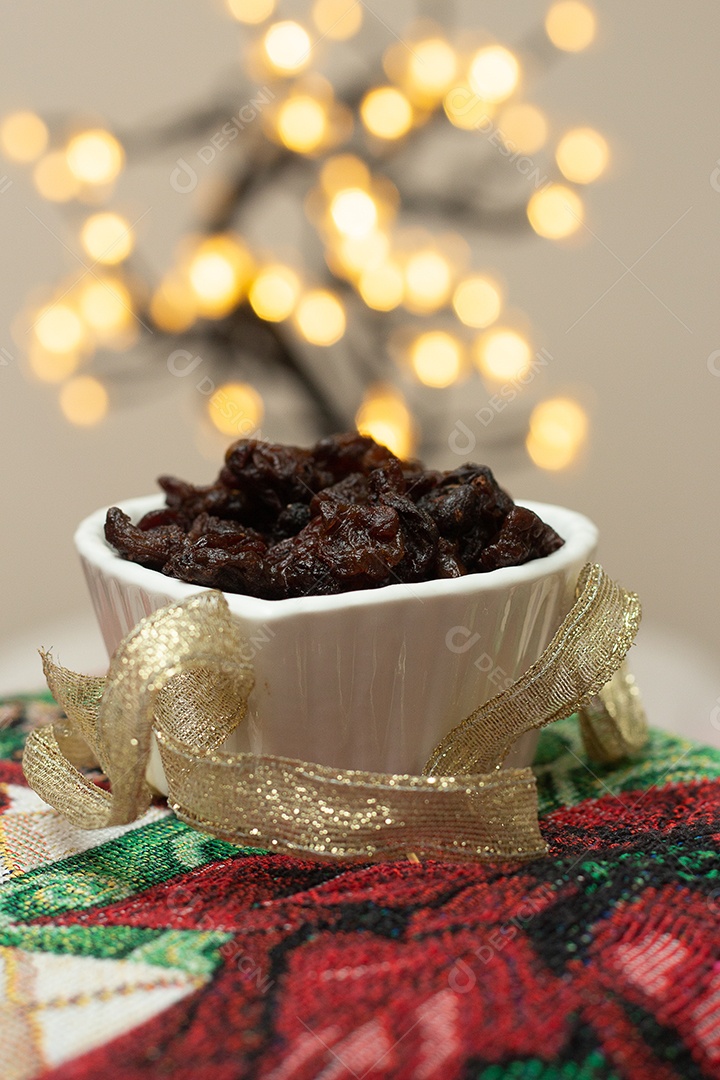 tigela cheia de passas - tempo de Natal