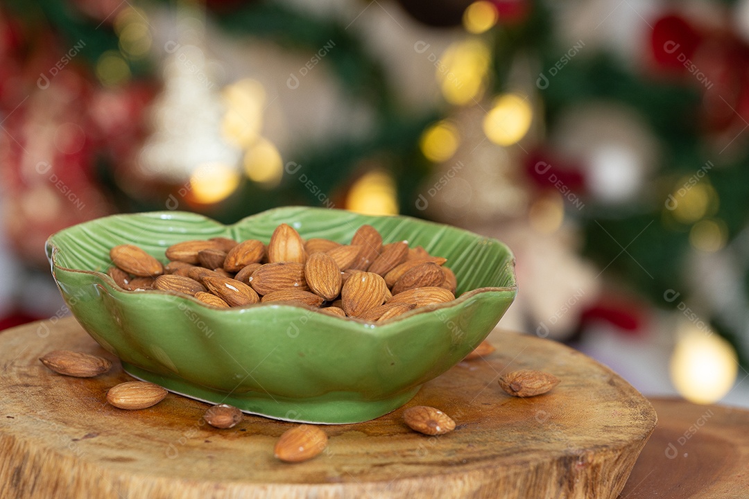 tigela amêndoas - tempo de Natal