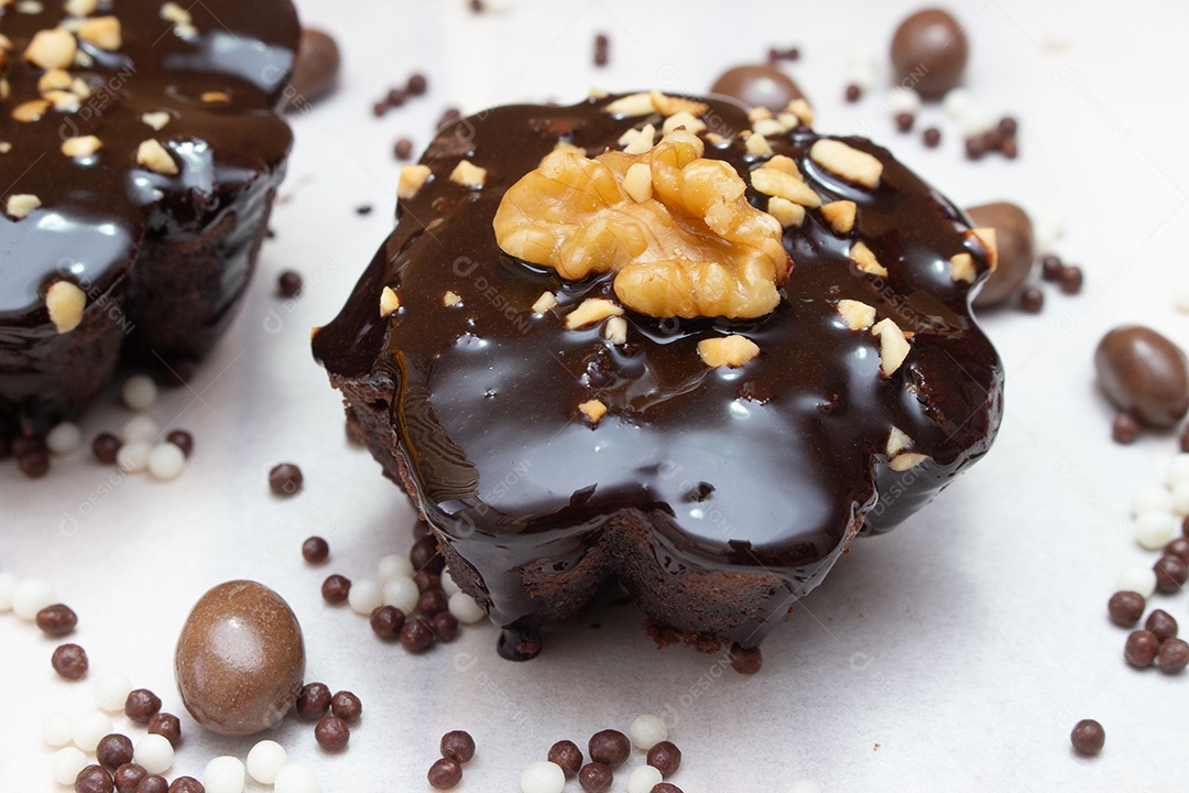 Bolo confeitado de aniversario