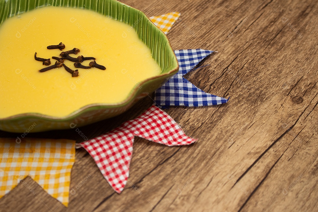 Típica festa junina brasileira doce