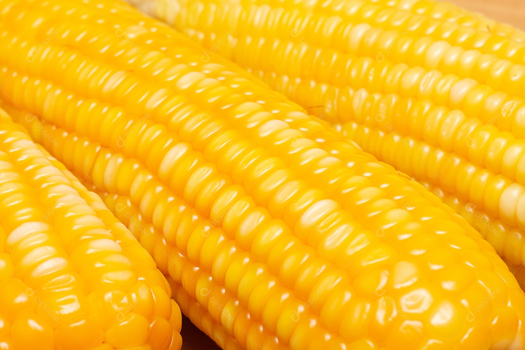 milho cozido em uma tigela