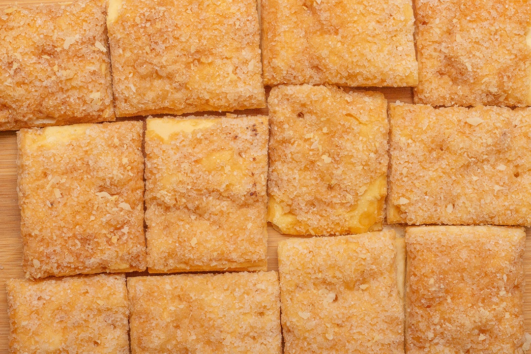 vista superior cheia de açúcar granulado