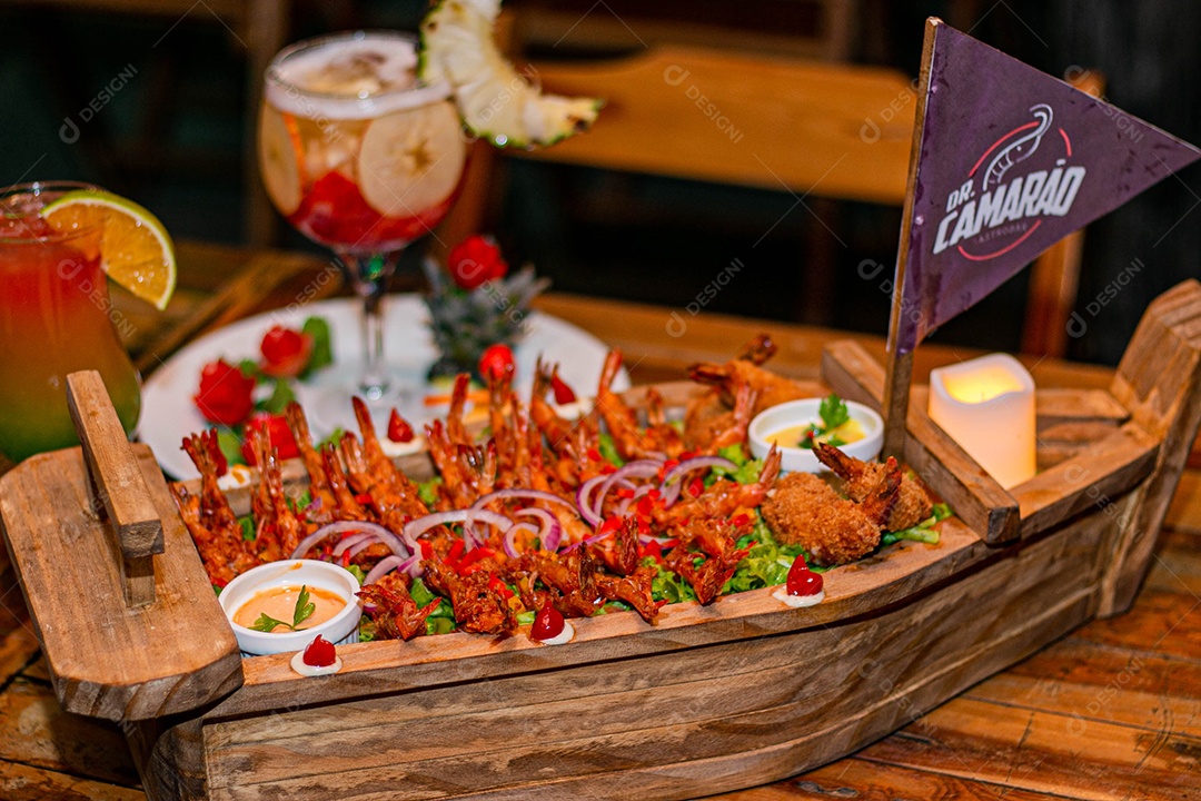 Barca recheadas com frutos do mar