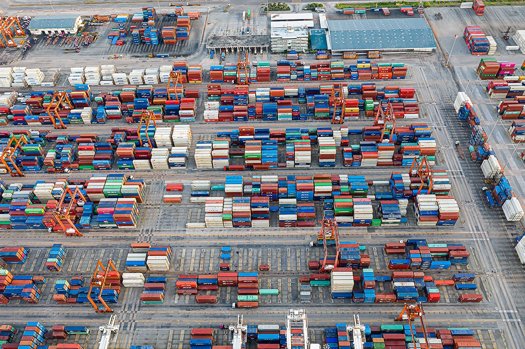 Vista aérea Navio porta-contentores, logística empresarial e cadeia de abastecimento