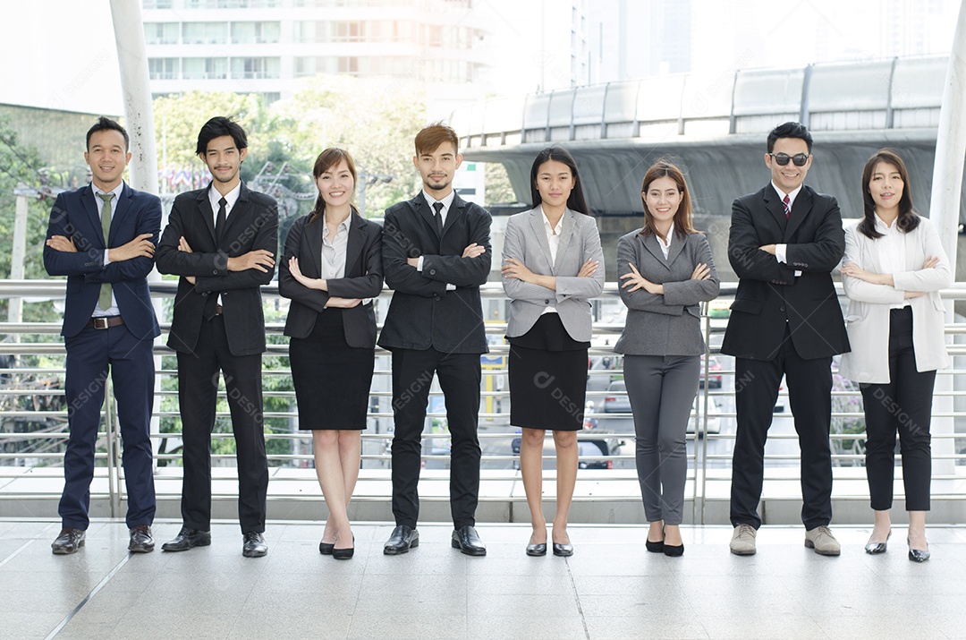 Trabalho em equipe para o sucesso Junte-se a nós para seu grande objetivo futuro