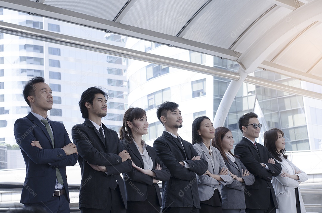 Trabalho em equipe para o sucesso Junte-se a nós para seu grande objetivo futuro