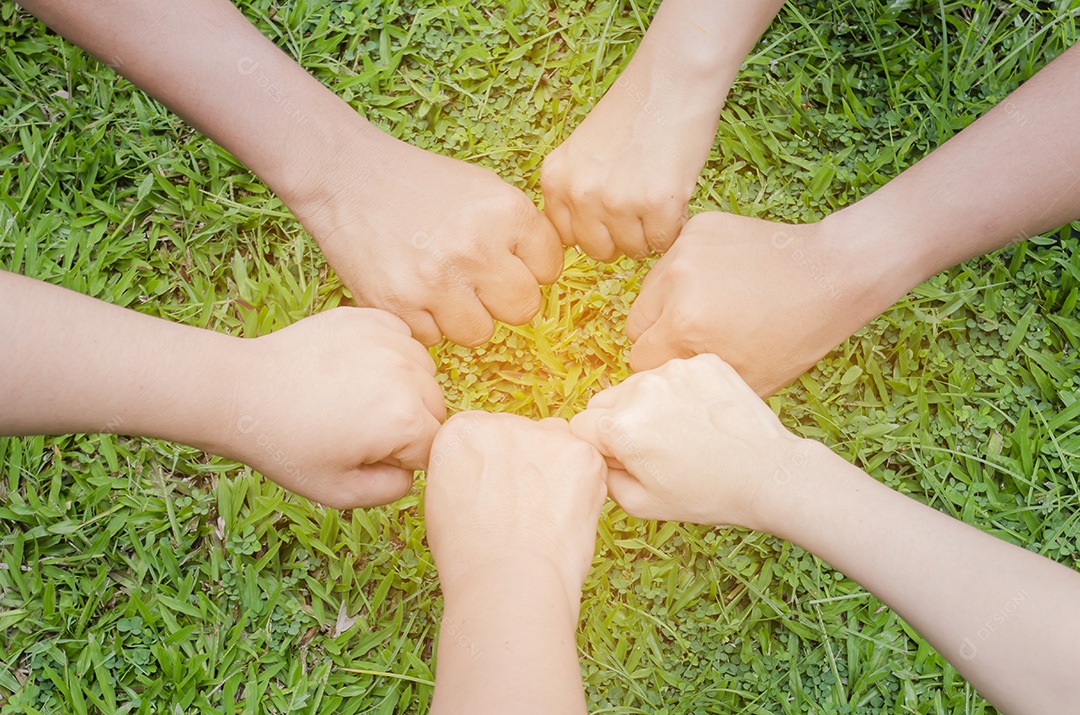 Colaboração da equipe e unidade para o sucesso. Conceito de trabalho em equipe