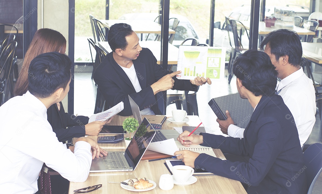 Conferência e apresentação de negócios