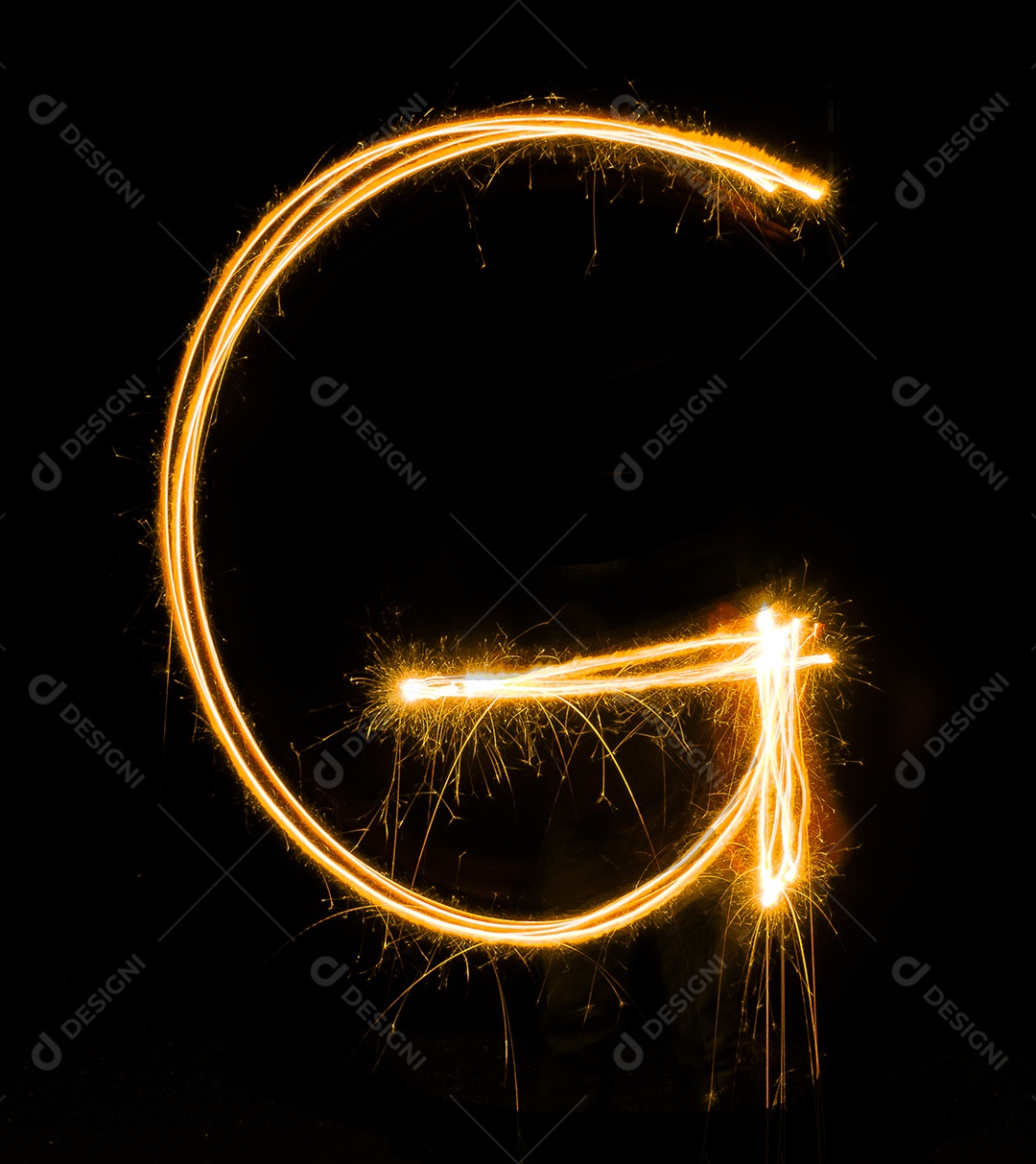 Pintura leve G em fundo preto, desfoque