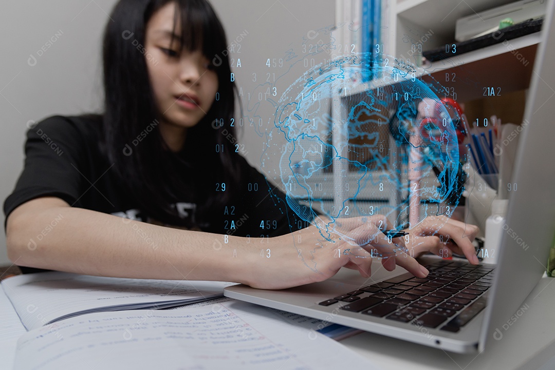 Menina e aprendendo usando a rede de internet digital de tecnologia