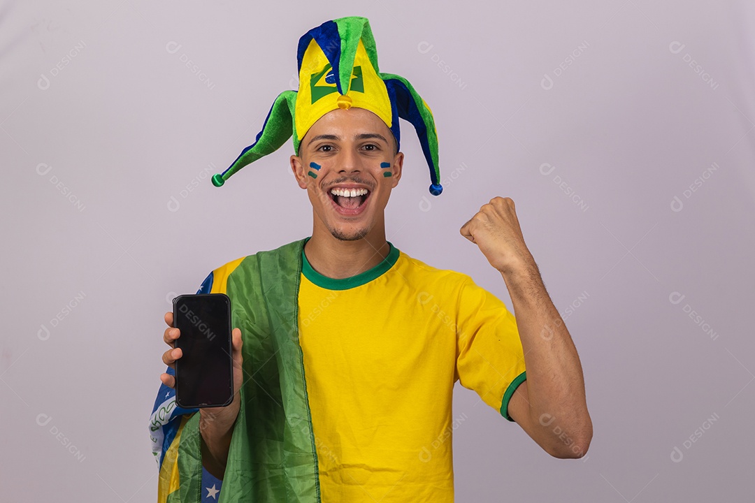 Homem jovem brasileiro torcedor copa do mundo Futebol