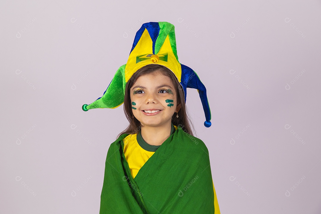 Linda garotinha jovem brasileira torcedora copa do mundo Futebol