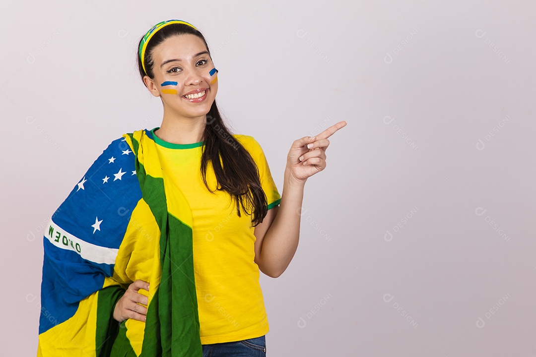 Linda Mulher jovem brasileira torcedora copa do mundo Futebol