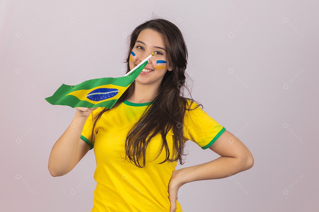 Linda Mulher jovem brasileira torcedora copa do mundo Futebol