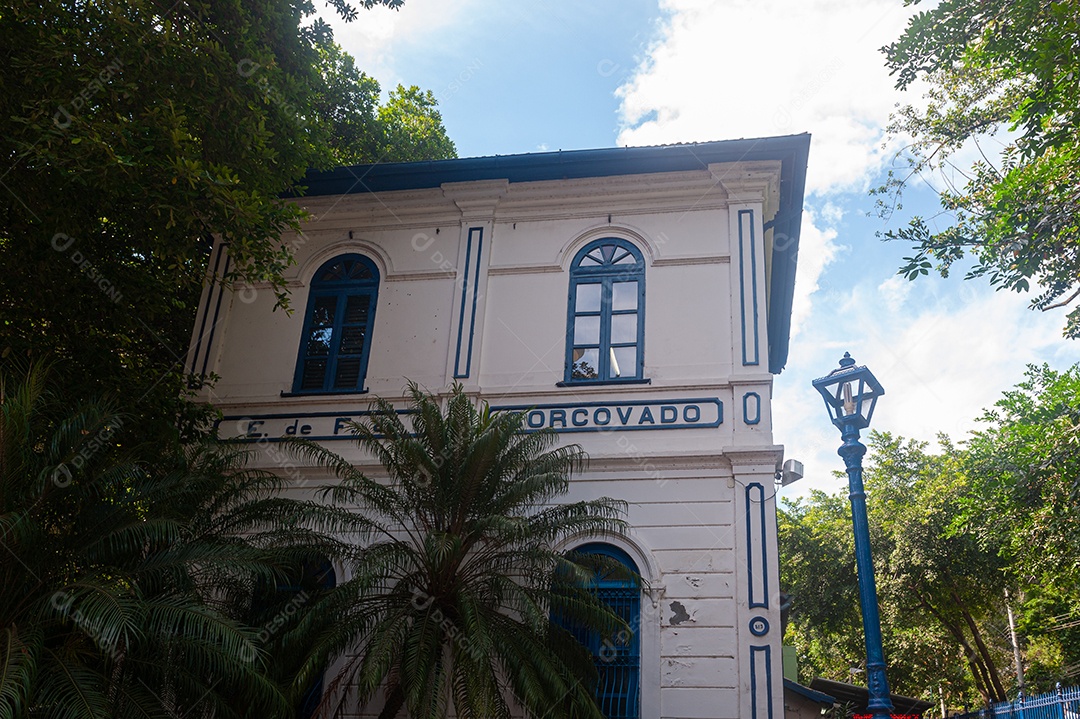 Vista do Cristo Redentor e seus arredores.