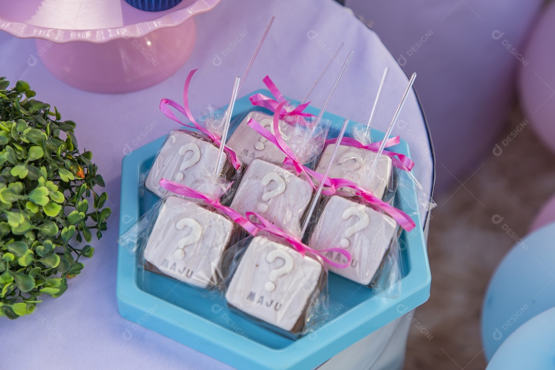 Enfeites de doces de aniversario