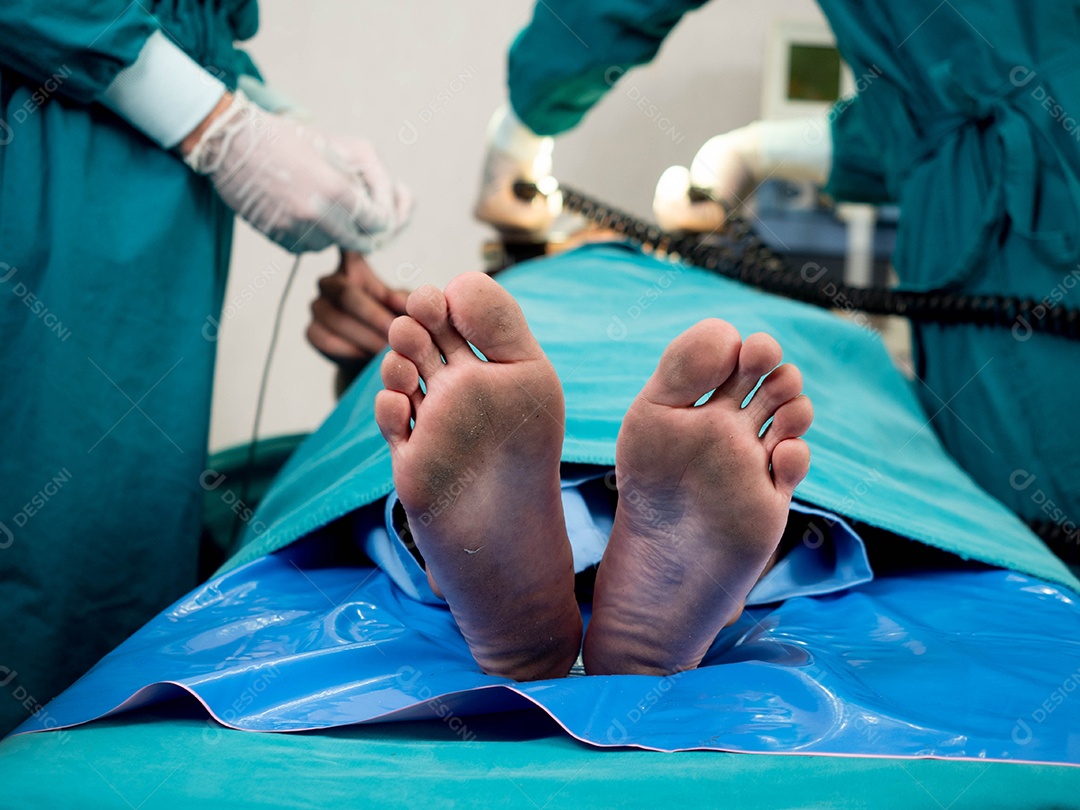 Hospital de emergências homem desacordado