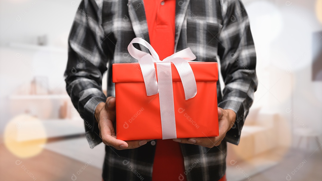 Presentes, Natal, Ano Novo, aniversários, casamentos, aniversários durante festivais