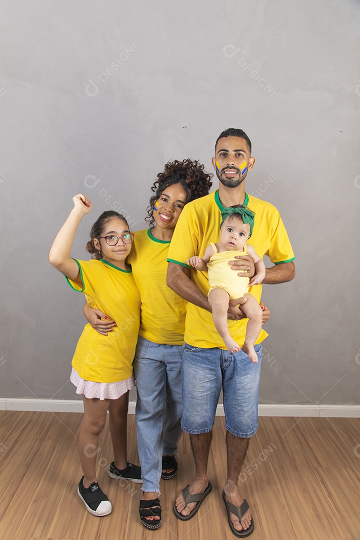 Família torcedora do brasil copa do mundo