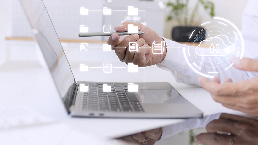 Documento em pasta para gerenciar um sistema de nuvem híbrida e fazer download