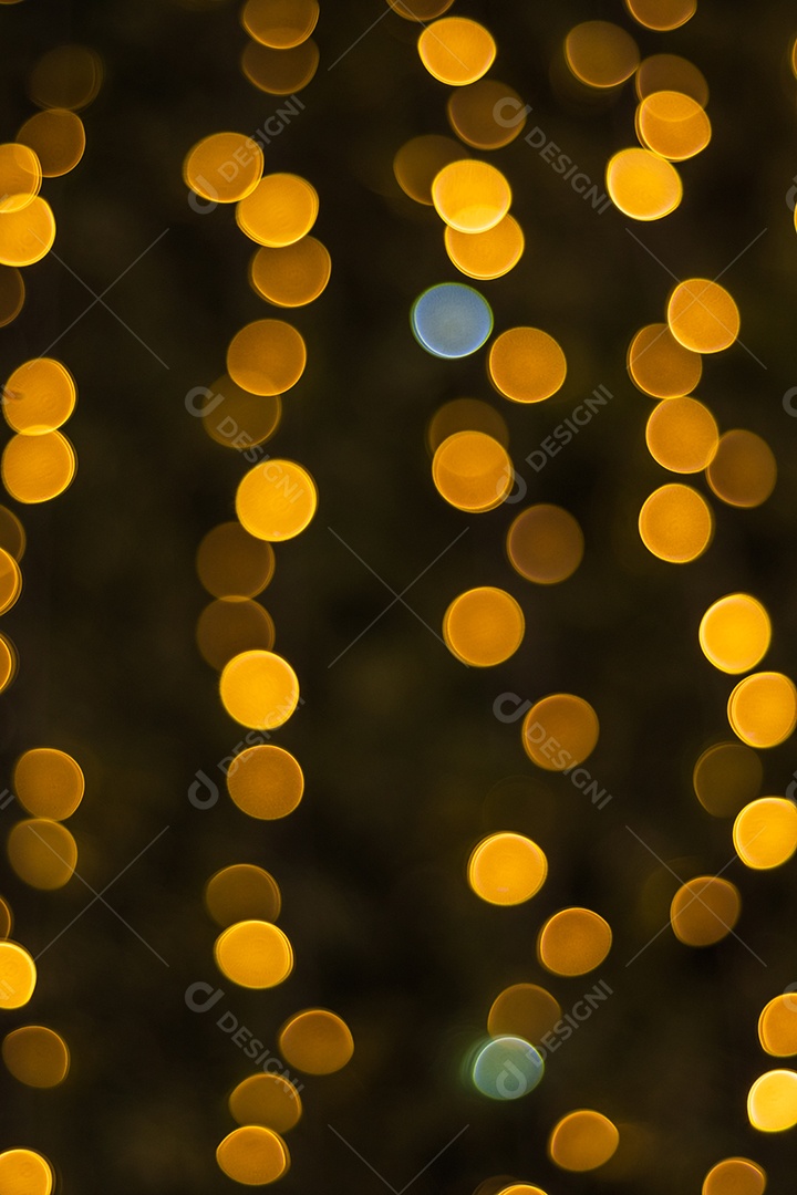 Visão turva do interior da sala de Natal elegante.