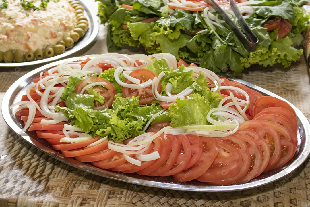 Mesa decorada comida