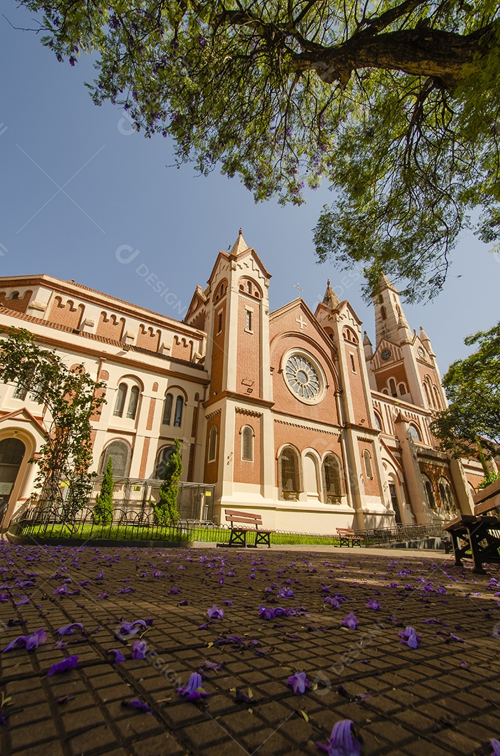 Fachada de igreja católica