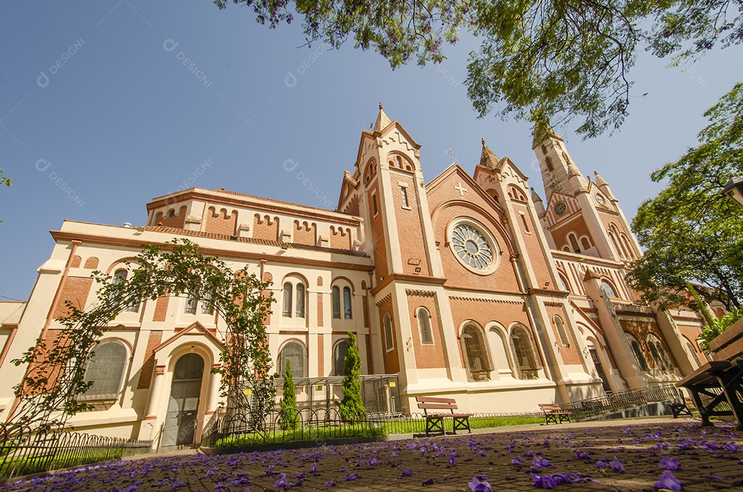Fachada de igreja católica