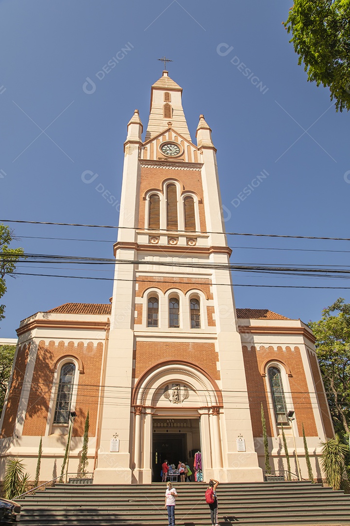 Fachada de igreja católica