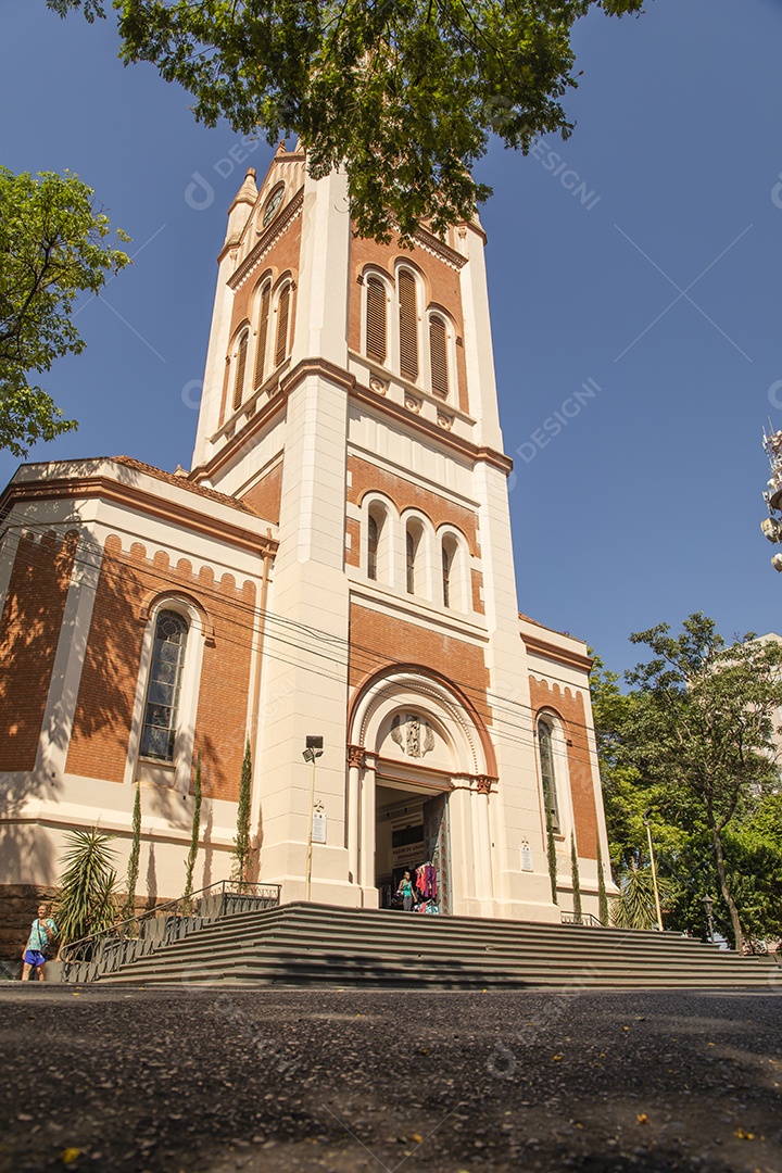 Fachada de igreja católica