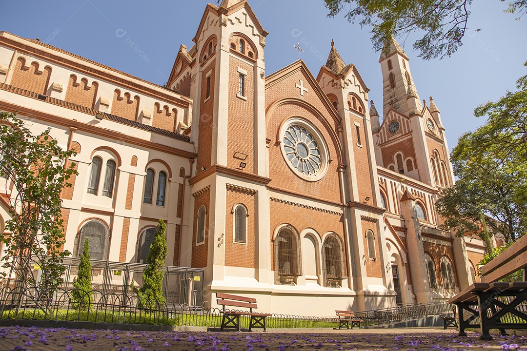 Fachada de igreja católica